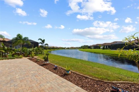 Villa ou maison à vendre à Palmetto, Floride: 3 chambres, 220.09 m2 № 2422798 - photo 3