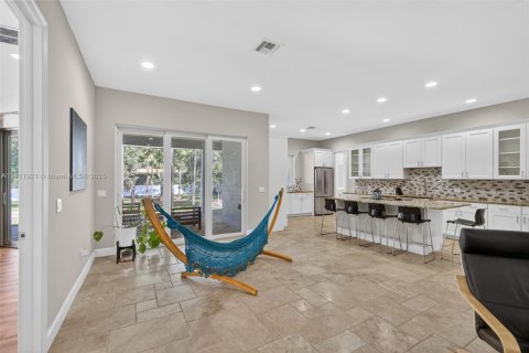 House in Jupiter, Florida 4 bedrooms, 300.17 sq.m. № 1967382 - photo 20