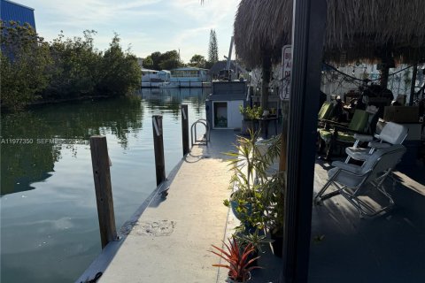 Apartment in Tavernier, Florida 2 bedrooms, 78.04 sq.m. № 2066875 - photo 4