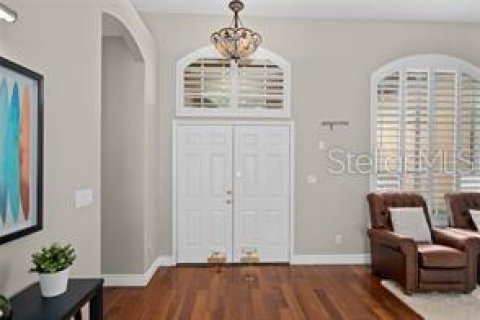 House in Orlando, Florida 4 bedrooms, 344.57 sq.m. № 2410597 - photo 3