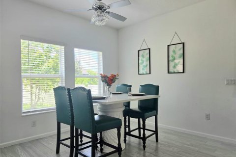 Casa en venta en Davenport, Florida, 4 dormitorios, 164.25 m2 № 2230547 - foto 14