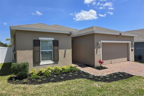 Casa en venta en Davenport, Florida, 4 dormitorios, 164.25 m2 № 2230547 - foto 2