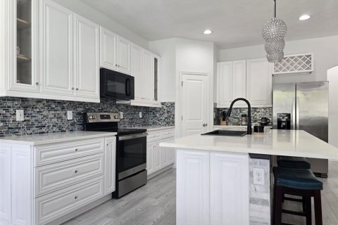 Casa en venta en Davenport, Florida, 4 dormitorios, 164.25 m2 № 2230547 - foto 9