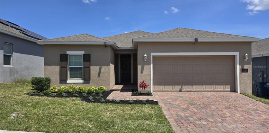 Casa en Davenport, Florida 4 dormitorios, 164.25 m2 № 2230547