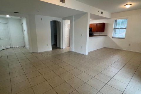 Copropriété à louer à Doral, Floride: 3 chambres, 128.67 m2 № 2414820 - photo 5