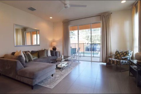 Adosado en alquiler en Clermont, Florida, 3 dormitorios, 140.47 m2 № 1800398 - foto 2