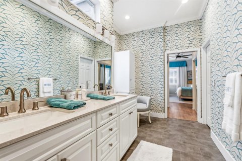 House in Vero Beach, Florida 2 bedrooms, 189.33 sq.m. № 2260706 - photo 22