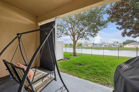 Touwnhouse à vendre à Kissimmee, Floride: 3 chambres, 182.37 m2 № 2428722 - photo 4