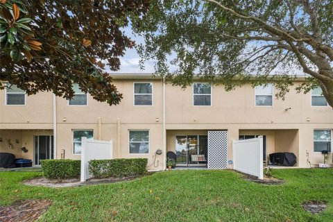 Touwnhouse à vendre à Kissimmee, Floride: 3 chambres, 182.37 m2 № 2428722 - photo 5