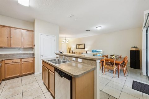 Touwnhouse à vendre à Kissimmee, Floride: 3 chambres, 182.37 m2 № 2428722 - photo 21