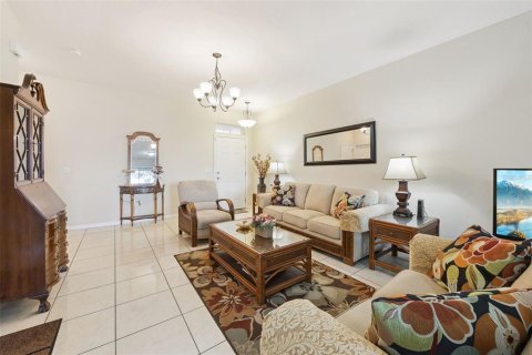 Touwnhouse à vendre à Kissimmee, Floride: 3 chambres, 182.37 m2 № 2428722 - photo 8