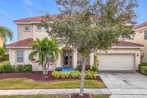 House in Davenport, Florida 9 bedrooms, 426.79 sq.m. № 1554892 - photo 3