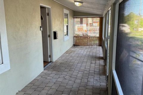 House in Tarpon Springs, Florida 3 bedrooms, 165.46 sq.m. № 2238140 - photo 5