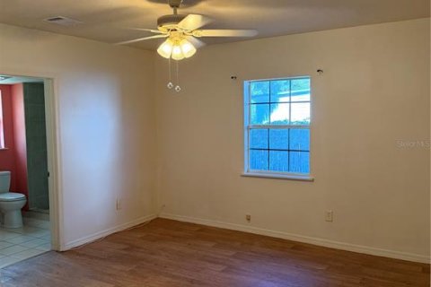 House in Tarpon Springs, Florida 3 bedrooms, 165.46 sq.m. № 2238140 - photo 11
