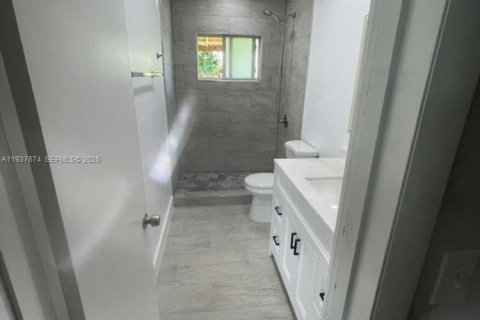 Villa ou maison à louer à Miami, Floride: 3 chambres, 120.4 m2 № 1995554 - photo 10