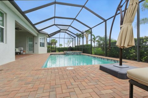 House in Port Charlotte, Florida 4 bedrooms, 219.34 sq.m. № 1786428 - photo 3