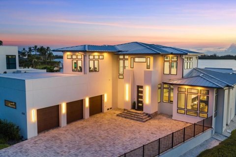 Villa ou maison à vendre à Osprey, Floride: 3 chambres, 376.07 m2 № 1885867 - photo 1