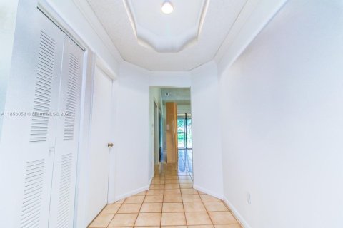 House in Delray Beach, Florida 3 bedrooms, 144.37 sq.m. № 1875744 - photo 2