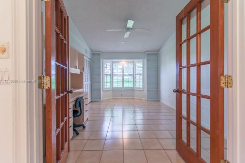 House in Delray Beach, Florida 3 bedrooms, 144.37 sq.m. № 1875744 - photo 26