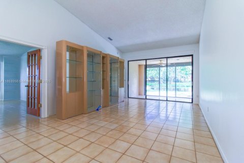 House in Delray Beach, Florida 3 bedrooms, 144.37 sq.m. № 1875744 - photo 21