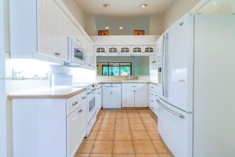 House in Delray Beach, Florida 3 bedrooms, 144.37 sq.m. № 1875744 - photo 17