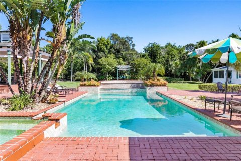 House in Ormond Beach, Florida 6 bedrooms, 876.63 sq.m. № 1620128 - photo 4