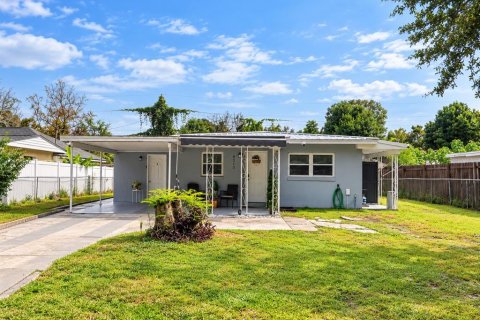 Villa ou maison à Orlando, Floride 3 chambres, 118.82 m2 № 2400445