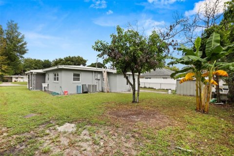 Villa ou maison à vendre à Orlando, Floride: 3 chambres, 118.82 m2 № 2400445 - photo 16