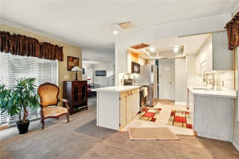 Casa en venta en New Port Richey, Florida, 2 dormitorios, 141.95 m2 № 1771062 - foto 9
