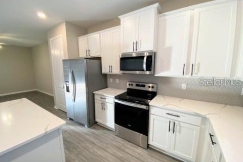 Adosado en alquiler en San Antonio, Florida, 2 dormitorios, 150.04 m2 № 1773232 - foto 3