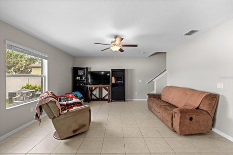 House in Riverview, Florida 4 bedrooms, 244.61 sq.m. № 1675528 - photo 11