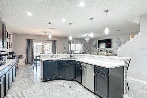 Casa en venta en Davenport, Florida, 5 dormitorios, 311.97 m2 № 1654533 - foto 11