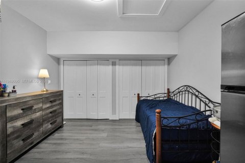 Townhouse in Miami, Florida 3 bedrooms, 116.41 sq.m. № 2029993 - photo 13