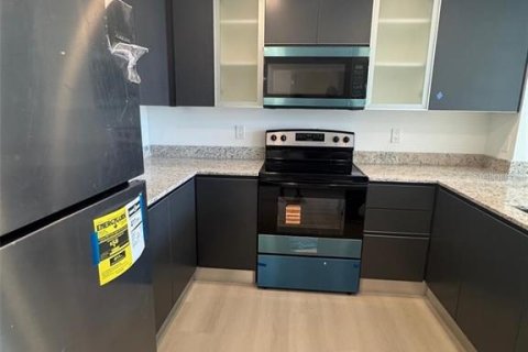 Appartement à louer à Orlando, Floride: 2 chambres, 95.04 m2 № 2425330 - photo 15