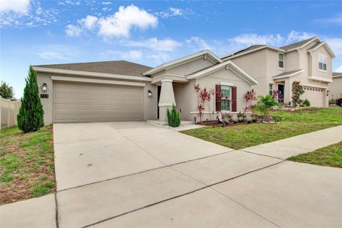 House in Davenport, Florida 3 bedrooms, 144.93 sq.m. № 1773803 - photo 25