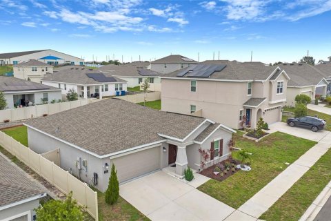 House in Davenport, Florida 3 bedrooms, 144.93 sq.m. № 1773803 - photo 27