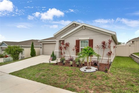 House in Davenport, Florida 3 bedrooms, 144.93 sq.m. № 1773803 - photo 24
