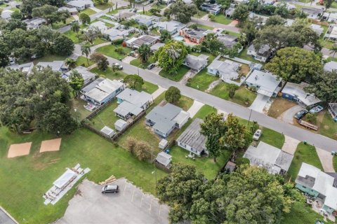 House in Largo, Florida 3 bedrooms, 62.34 sq.m. № 1902440 - photo 26