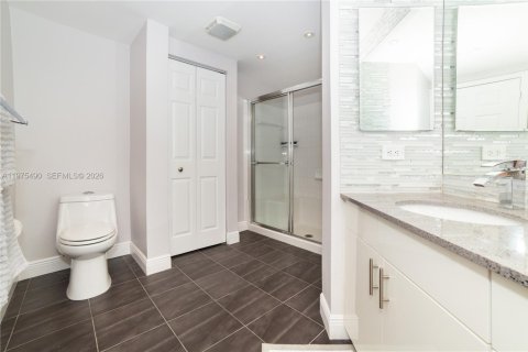 Condominio en venta en Sunny Isles Beach, Florida, 2 dormitorios, 95.13 m2 № 2040454 - foto 24