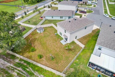 Casa en venta en Tampa, Florida, 4 dormitorios, 216.28 m2 № 1359478 - foto 4