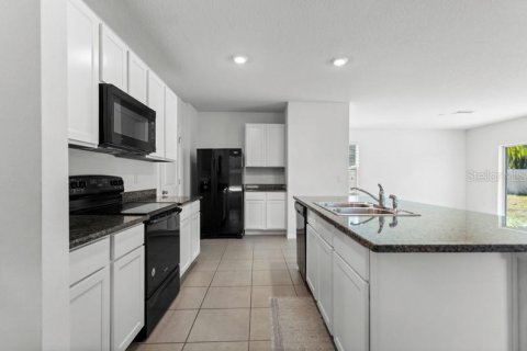 Casa en venta en Tampa, Florida, 4 dormitorios, 216.28 m2 № 1359478 - foto 14