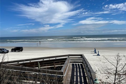 Apartment in New Smyrna Beach, Florida 2 bedrooms, 92.9 sq.m. № 1913008 - photo 19