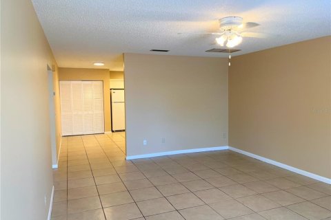 Apartment in New Smyrna Beach, Florida 2 bedrooms, 92.9 sq.m. № 1913008 - photo 7