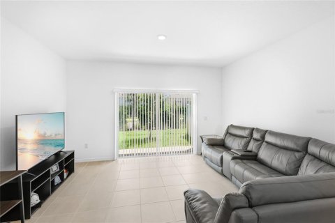Touwnhouse à louer à Sarasota, Floride: 2 chambres, 111.67 m2 № 2096425 - photo 12