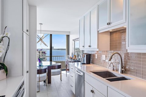 Copropriété à vendre à Riviera Beach, Floride: 2 chambres, 133.31 m2 № 2259965 - photo 16