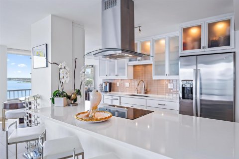 Copropriété à vendre à Riviera Beach, Floride: 2 chambres, 133.31 m2 № 2259965 - photo 15