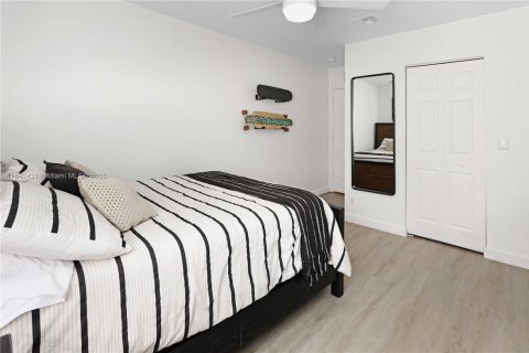 Townhouse in Weston, Florida 2 bedrooms, 128.76 sq.m. № 1834225 - photo 14