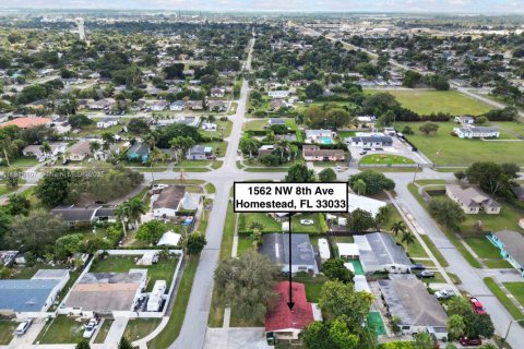 Casa en venta en Homestead, Florida, 3 dormitorios, 117.24 m2 № 1975574 - foto 4