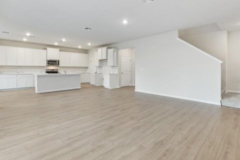 House in Parrish, Florida 4 bedrooms, 304.53 sq.m. № 2111481 - photo 9