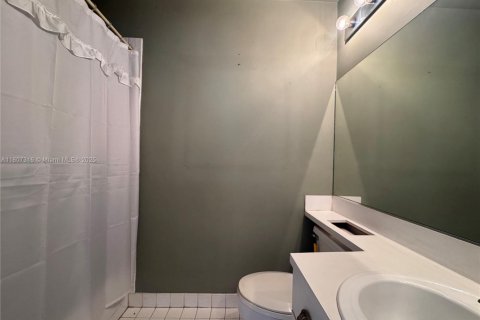 Купить кондоминиум в Майами-Лейкс, Флорида 2 спальни, 88.26м2, № 1745636 - фото 12